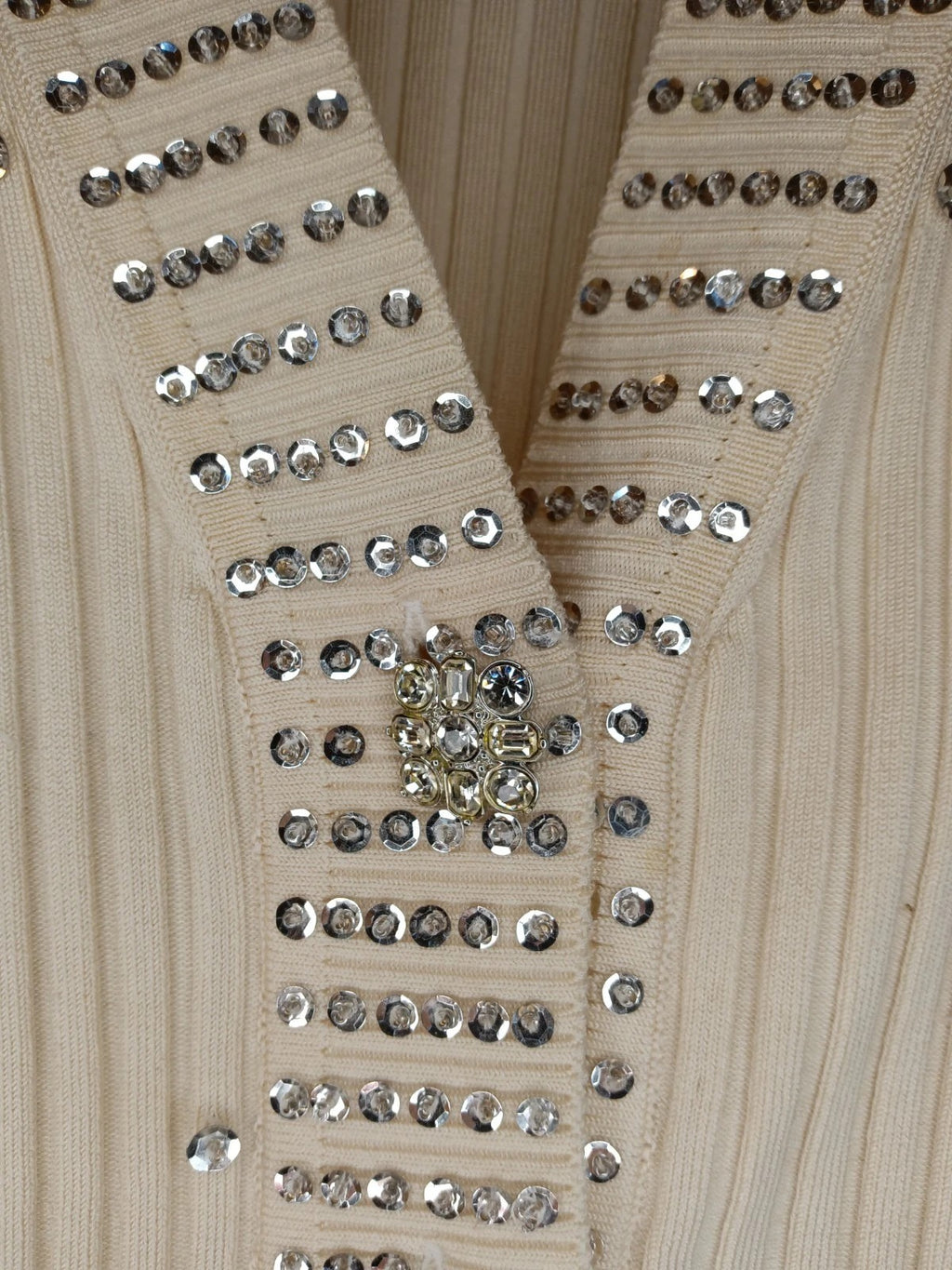 WR 9000 cream cardigan sweater with rhinestone buttons and sequins, size M - view 10