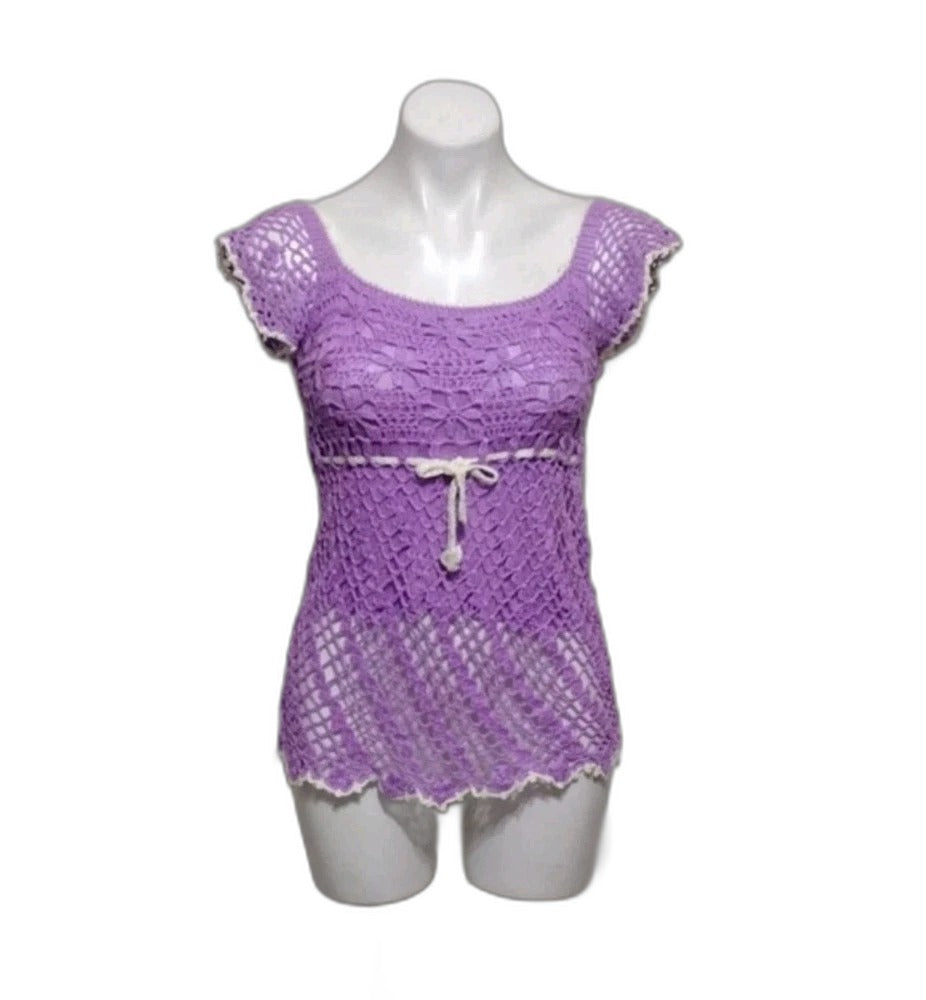 Lavender crochet cap sleeve summer top - front on dress form
