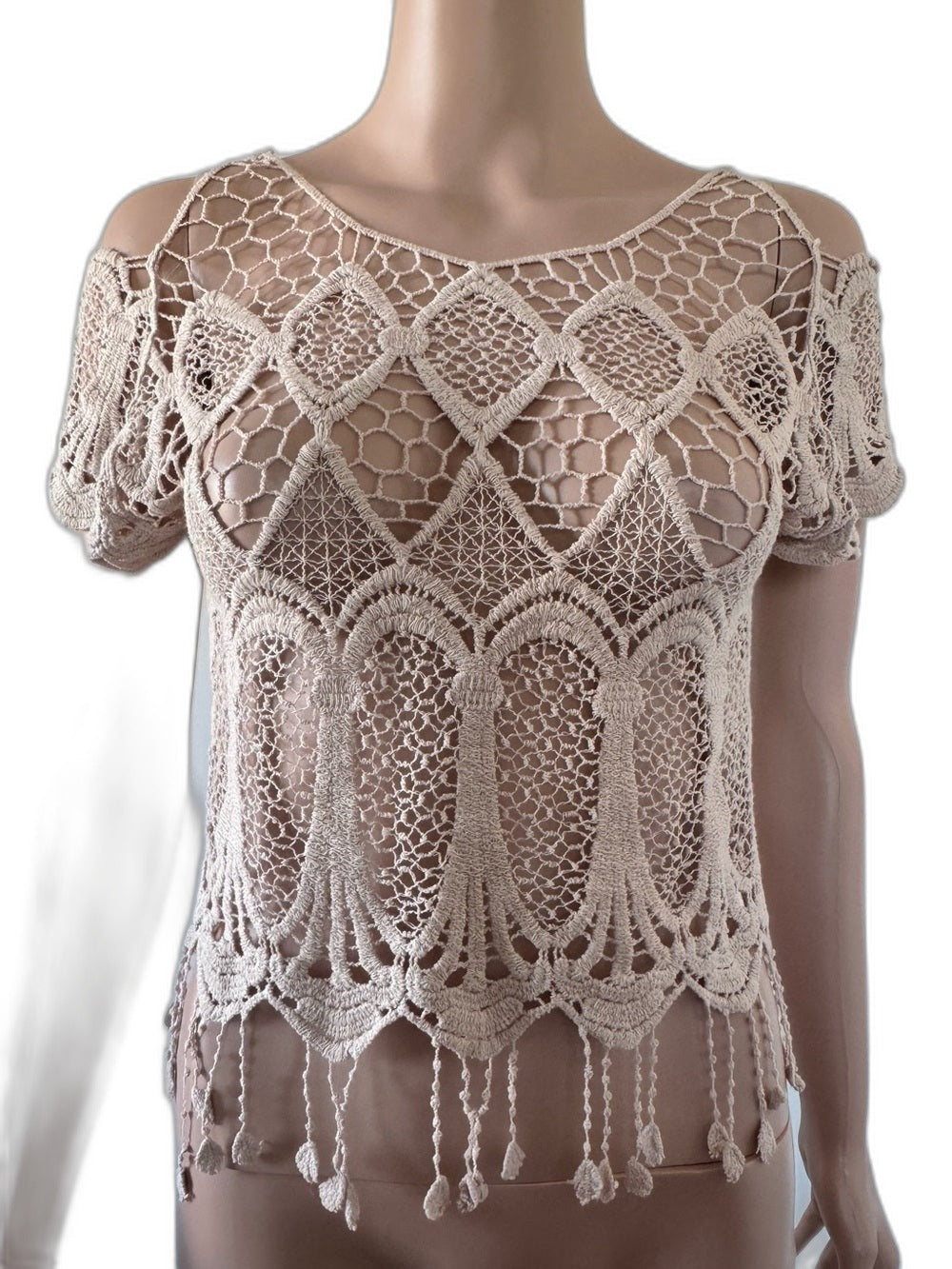 Irvana cream crochet lace cold-shoulder crop top - front