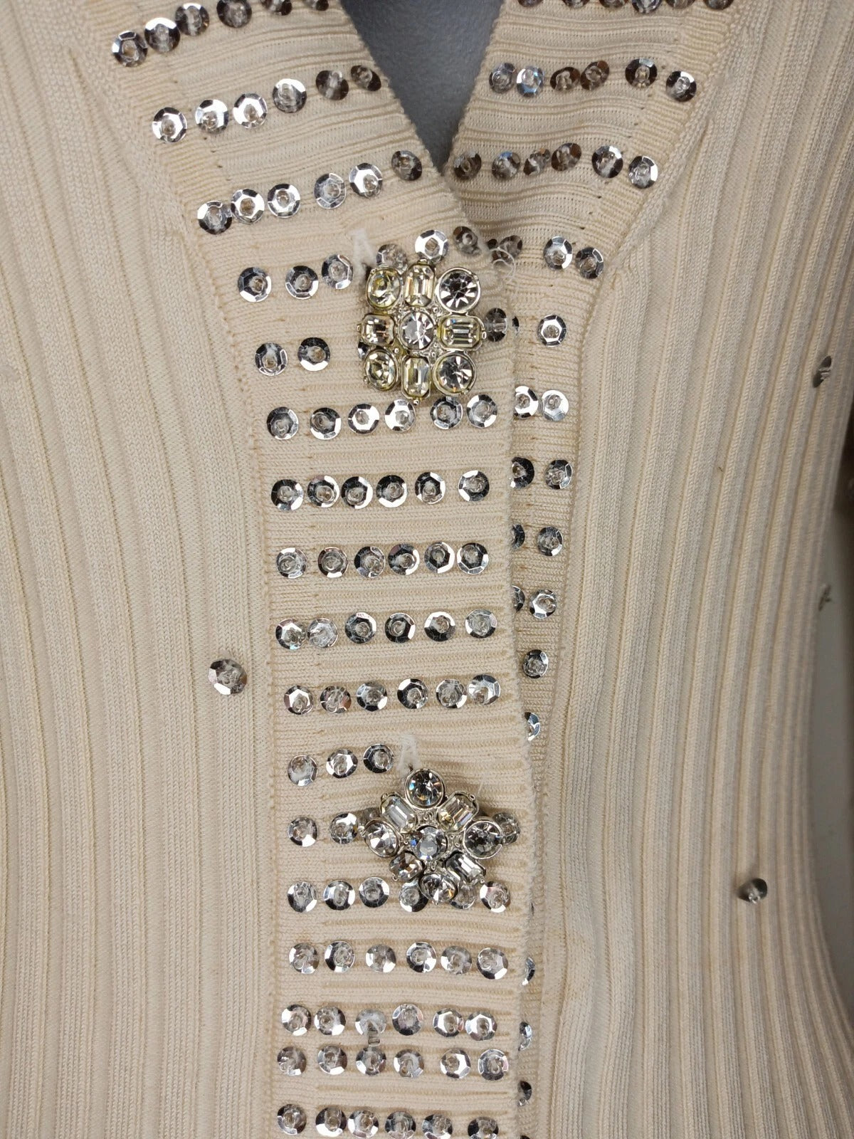 WR 9000 cream cardigan sweater with rhinestone buttons and sequins, size M - view 2