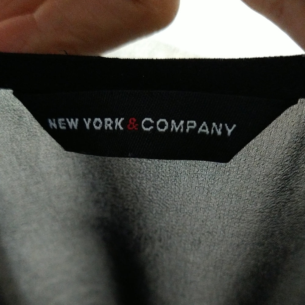 New York & Company black sheer kimono blouse with white detailing - view 2
