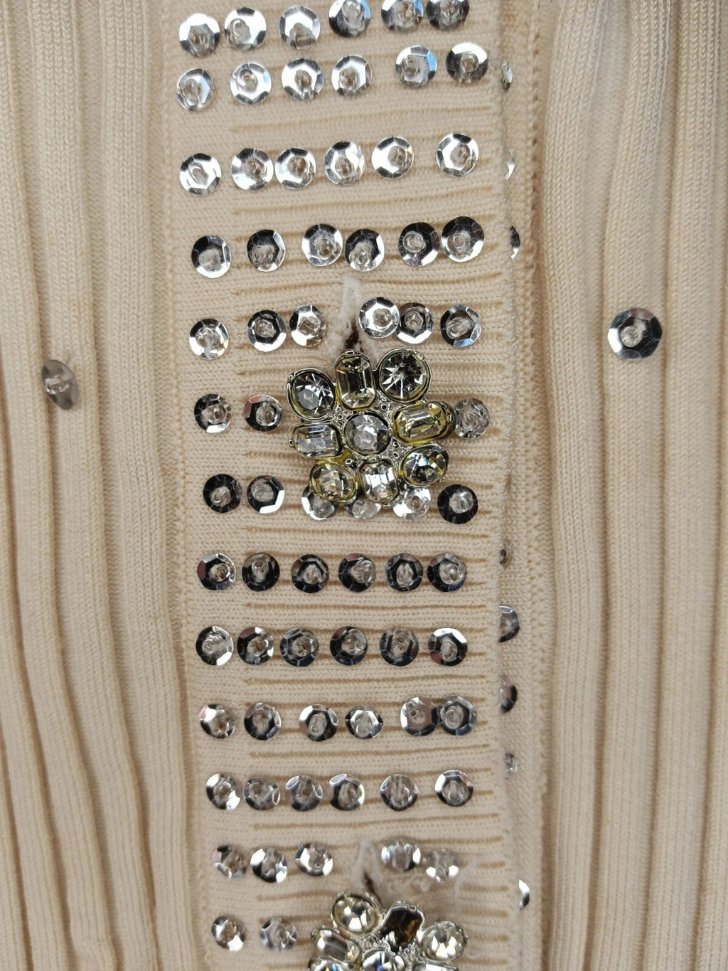 WR 9000 cream cardigan sweater with rhinestone buttons and sequins, size M - view 4