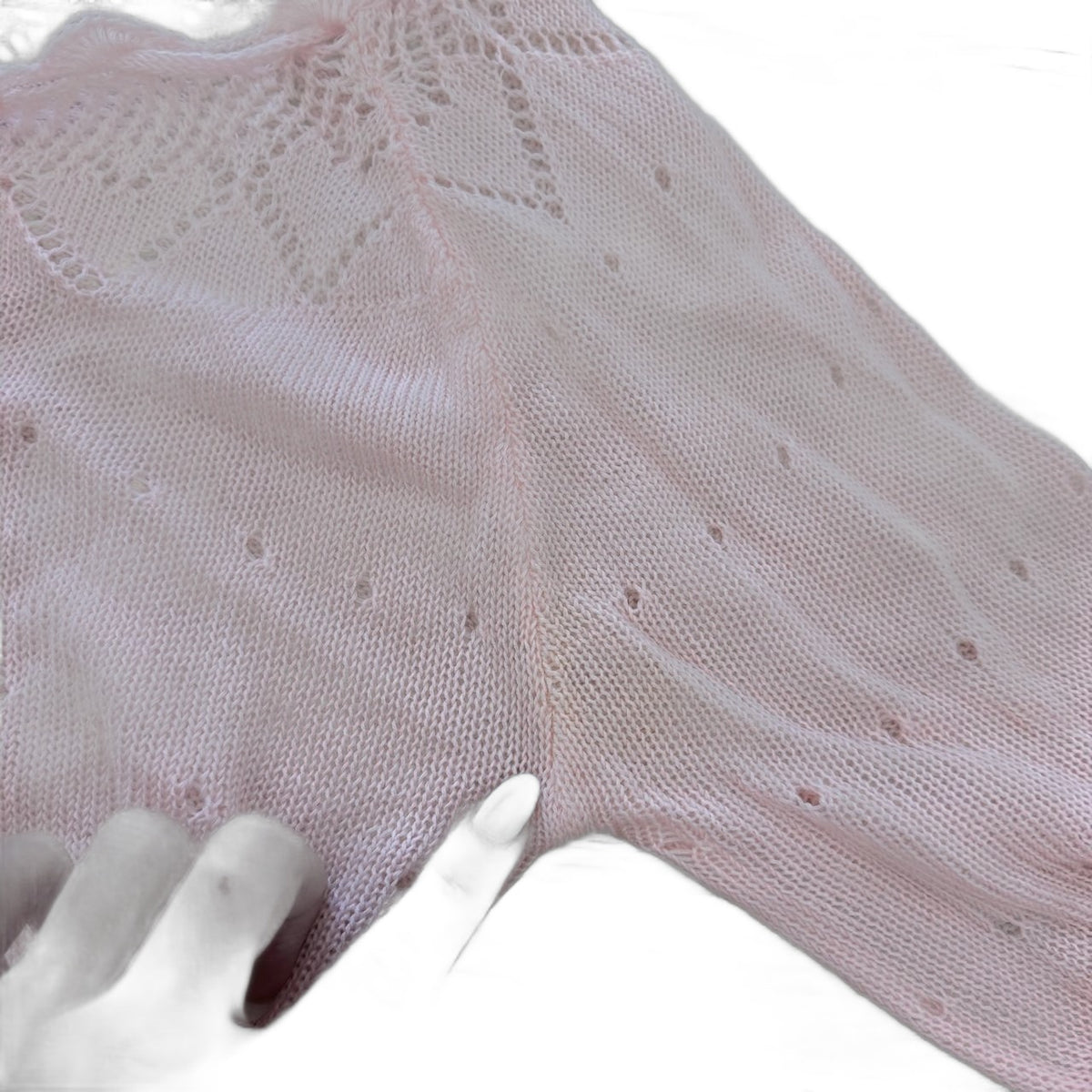 Vintage pink knit sweater - armpit detail