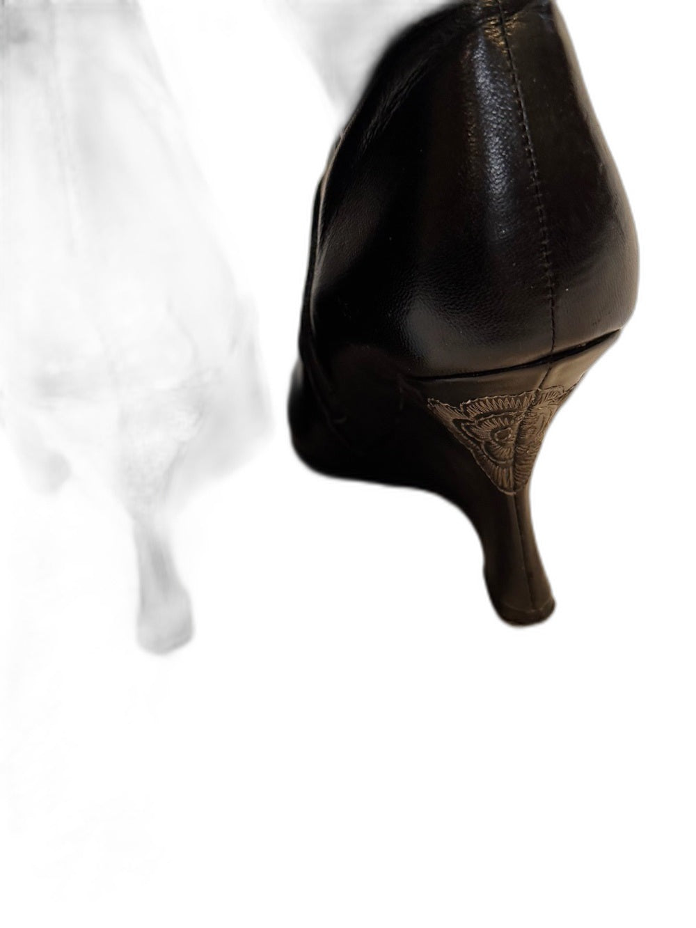 Bianco Bucci black mid-calf heeled boots with crystal bow - view 7