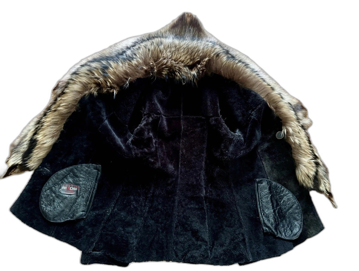 Rixosi Collection Italian sheepskin shearling jacket with raccoon fur collar - view 7