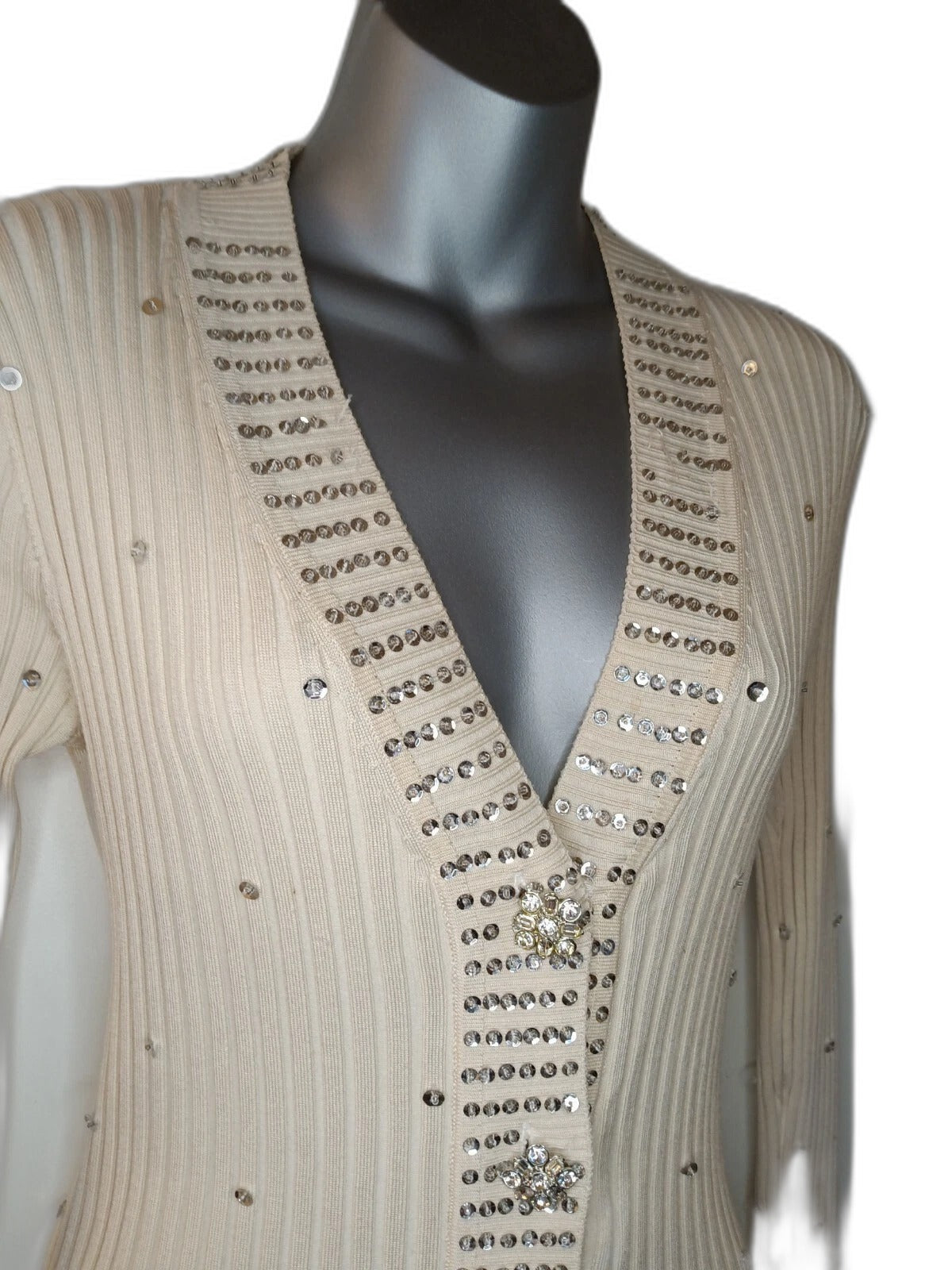 WR 9000 cream cardigan sweater with rhinestone buttons and sequins, size M - view 9